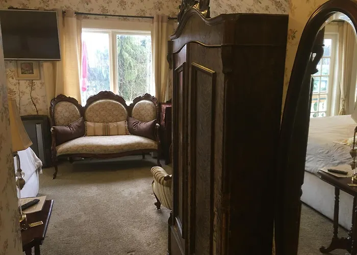 Haterleigh Heritage Inn