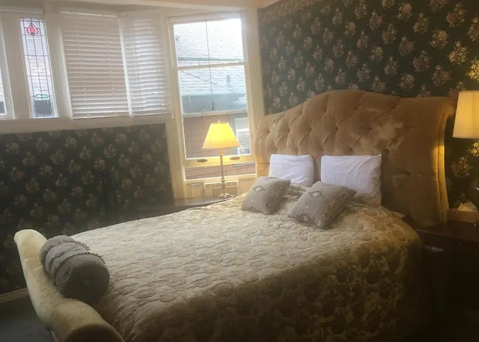 Haterleigh Heritage Inn